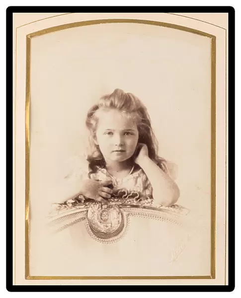 Tatiana Nikolaievna de Russie (1897-1918) - Grand Duchess Tatyana of Russia, by Levitsky, Sergei Lvovich (1819-1898). Albumin Photo, 19th cent. Private Collection