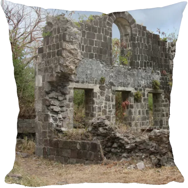 Ruined British Barracks on Brimstone Hill, St. Kitts (photo)