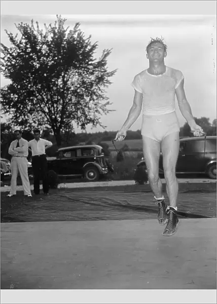 Middleweight Boxing Champion Freddie Steele Skipping Rope as part of Training for upcoming Fight, Washington DC, USA, July 1937 (b / w photo)