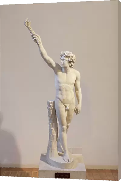Statue of a Dadophorus, Boncompagni Ludovisi collection (b / w photo)