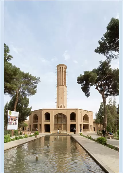 Bagh-e Dolat Abad windtower, Yazd, Iran (photo)