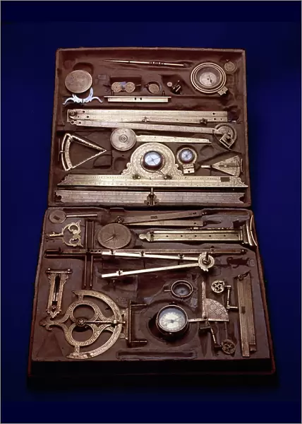 Set containing mathematics instruments (square, compsole, pendulum, compas, rules), late 16th century (brass)