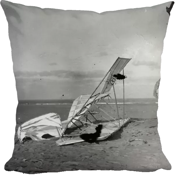 Crumpled glider wrecked by the wind on Hill of the Wreck, October 10th 1900