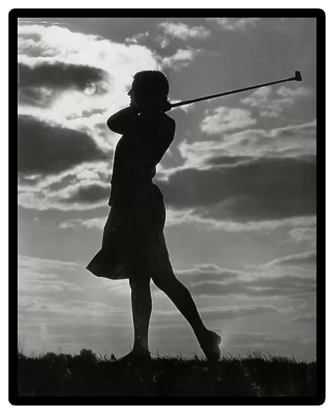 Silhouette of woman playing Golf, 1930-40 (b / w photo)