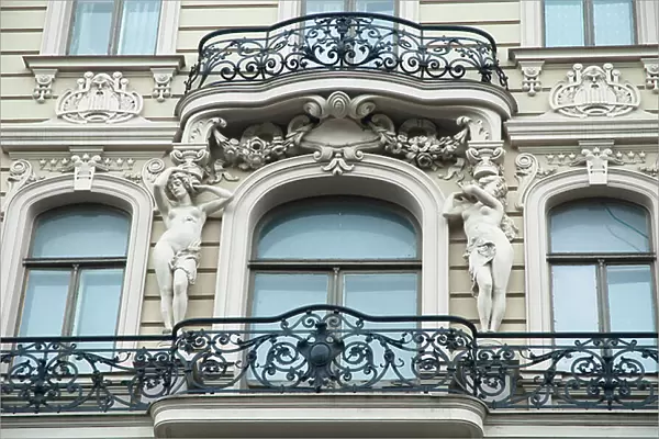 Art Nouveau Building (photo)