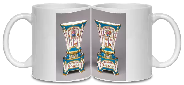 Pair of Vases (vases hollandois nouveaux, deuxieme grandeur)