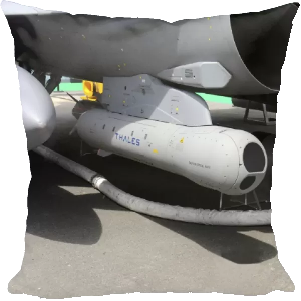 Damocles targeting pod mounted on a French Air Force Rafale fighter plane