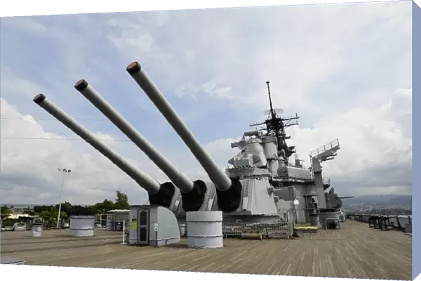 Mark 7 16-inch gun barrels on deck of battleship USS Missouri