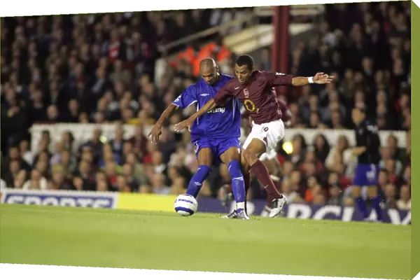 Determination on the Field: Marcus Bent vs. Gilberto Silva - A Football Showdown