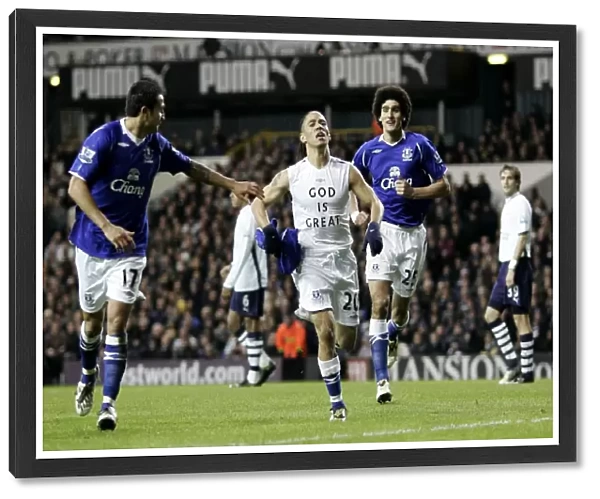 Steven Pienaar's Stunner: Everton's Victory Over Tottenham Hotspur in Premier League (30 / 11 / 08)