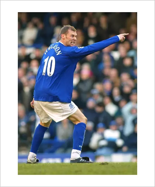 Everton's Ferguson in Action: Thrilling Moments from the 2003-04 Season