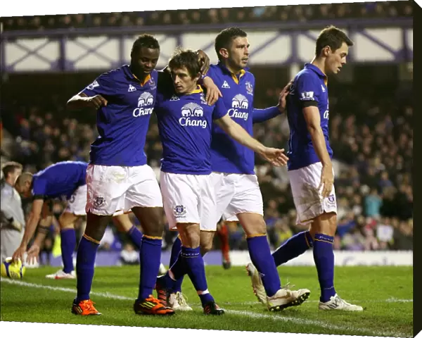 Leighton Baines Scores Penalty: Everton's Winning Goal in FA Cup Victory over Tamworth (07.01.2012)