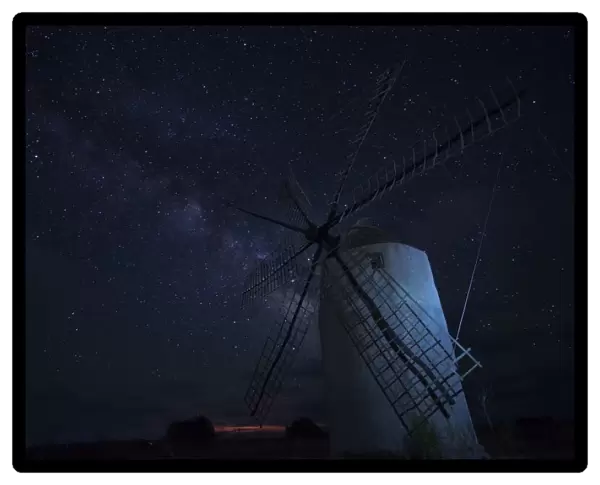 Windmill & Milky way