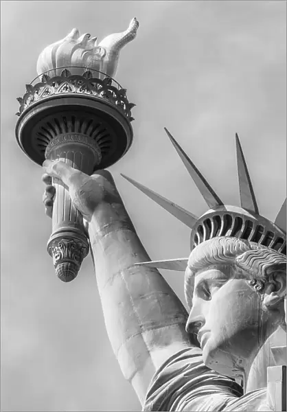 NEW YORK CITY Monochrome Statue of Liberty