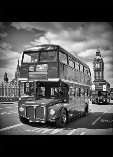 LONDON Classical Streetscene