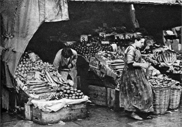 A greengrocer of the Commercial Road, London, 1926-1927