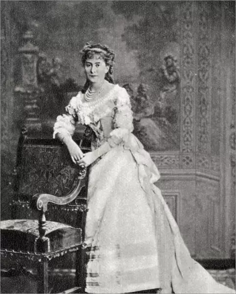 Suzanne Reichenberg, French actress, 1883