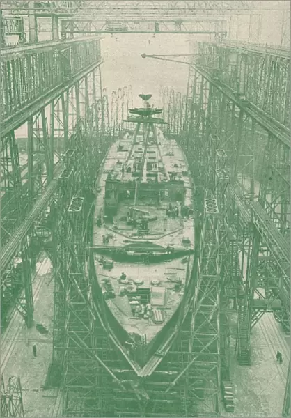 A light cruiser under construction, c1917 (1919)