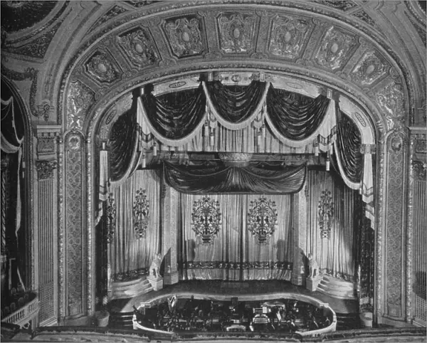 Proscenium arch, the Tivoli Theatre, Chicago, Illinois, 1925