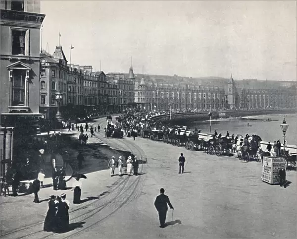 Douglas - General View of the Promenade, 1895