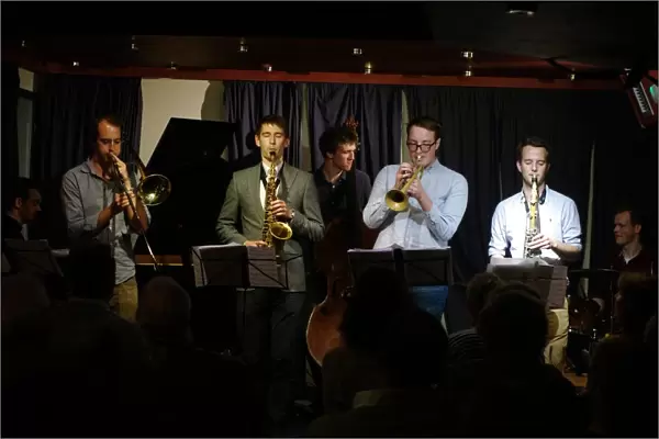 Jazz Musicians at Verdict, Brighton, East Sussex, 30th September 2016. Artist: Brian O Connor