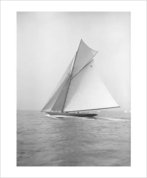 The 45 ton cutter Varia under sail, 1911. Creator: Kirk & Sons of Cowes
