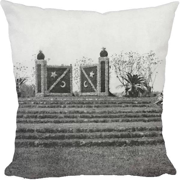 Gates Ajar, Washington Park, Chicago, c1897. Creator: Unknown