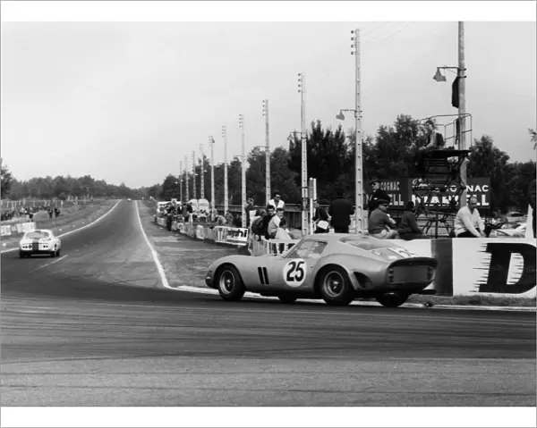 1963 Ferrari 250 GTO, Dumay-Dernier at Le Mans. Creator: Unknown