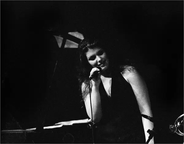 Jane Monheit, Brecon Jazz Festival, Brecon, Powys, Wales, Aug 2001