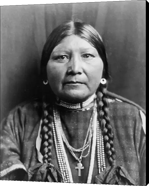 Nez Percé matron, c1910. Creator: Edward Sheriff Curtis