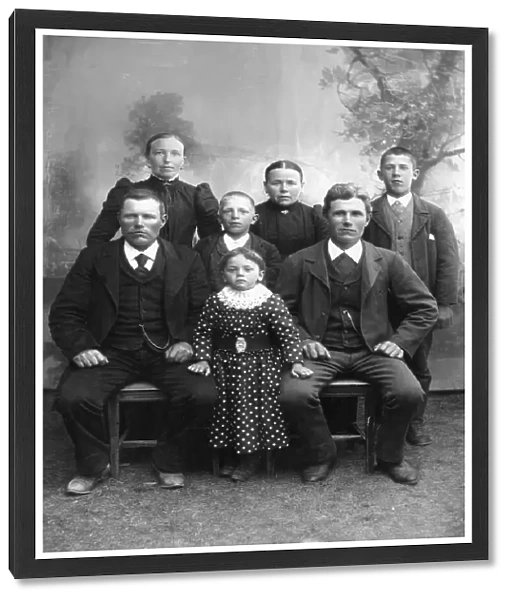 Group portrait, 1905-1910. Creator: Per Persson