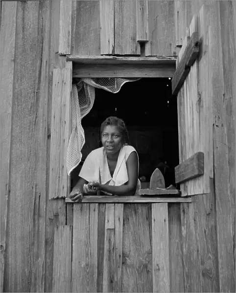 Wife of turpentine worker near DuPont, Georgia, 1937. Creator: Dorothea Lange