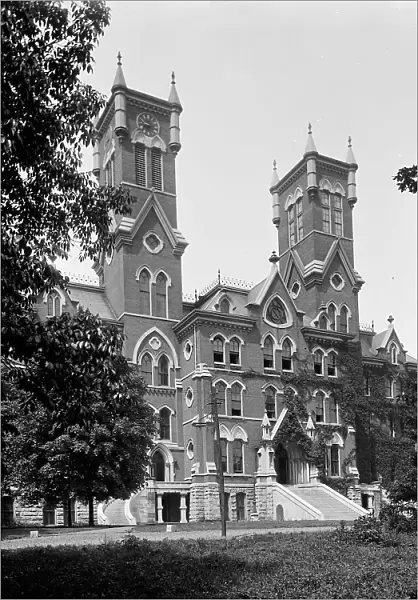 Vanderbilt University, Nashville, Tenn. c1901. Creator: Unknown
