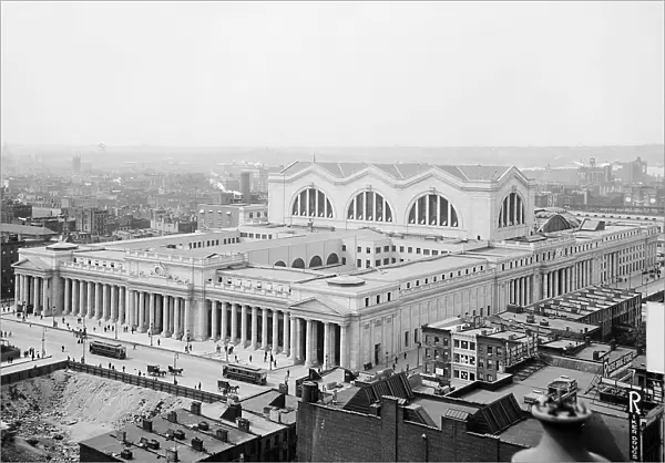 Bird's-eye view, Penn. [i.e. Pennsylvania] Station, New York City, c.between 1910 and 1920. Creator: Unknown
