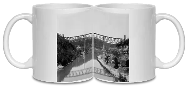 High Bridge over Kentucky River, High Bridge, Ky. between 1910 and 1920. Creator: Unknown