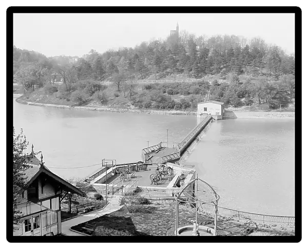 Water works, Eden Park, Cincinnati, Ohio, between 1900 and 1910. Creator: Unknown