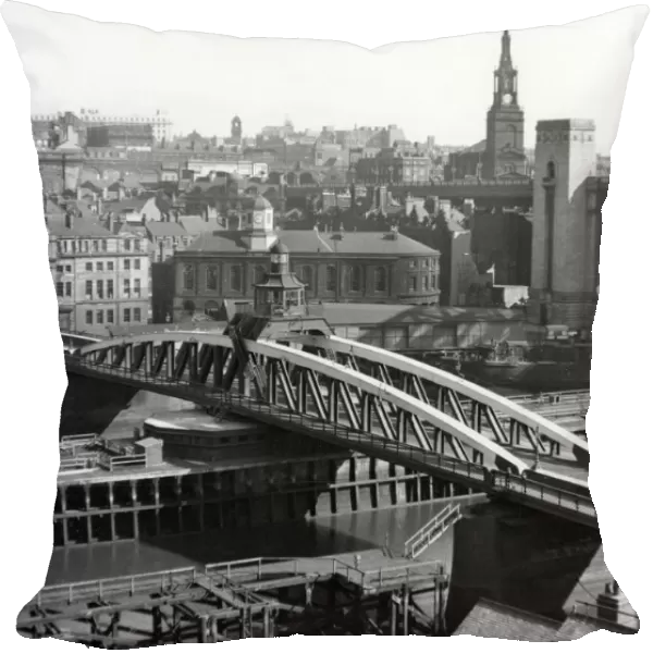 The swing bridge over the River Tyne Newcastle upon Tyne, Northumberland, UK