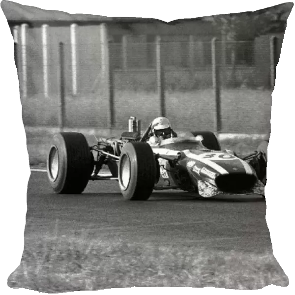 Formula One World Championship: Vic Elford Cooper T86B finished 4th in his debut race