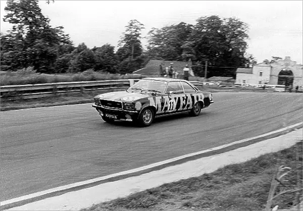 Saloon Car Racing: Tony Lanfranchi Opel Commodore: Saloon Car Racing, Oulton Park, England, 16 July 1978