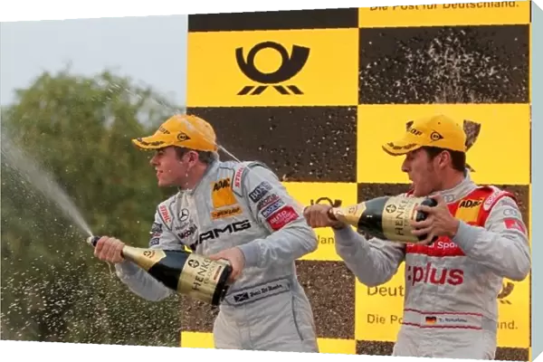 DTM. L-R: Paul Di Resta (GBR), AMG Mercedes 2010 DTM Champion and Timo Scheider 