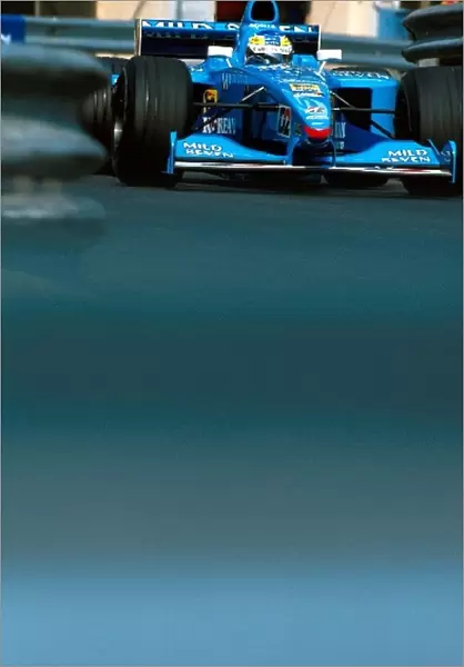 Formula One World Championship: Giancarlo Fisichella Benetton Playlife B200, 3rd place