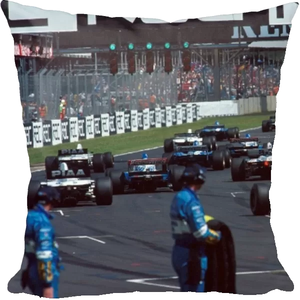 Formula One World Championship: Heinz-Harald Frentzen Williams FW19 stalled on the dummy grid and crashed out on the first lap attempting to