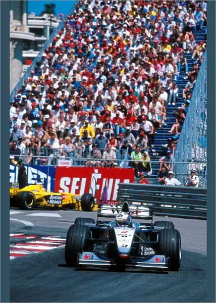 Formula One World Championship: David Coulthard Mclaren MP4-14