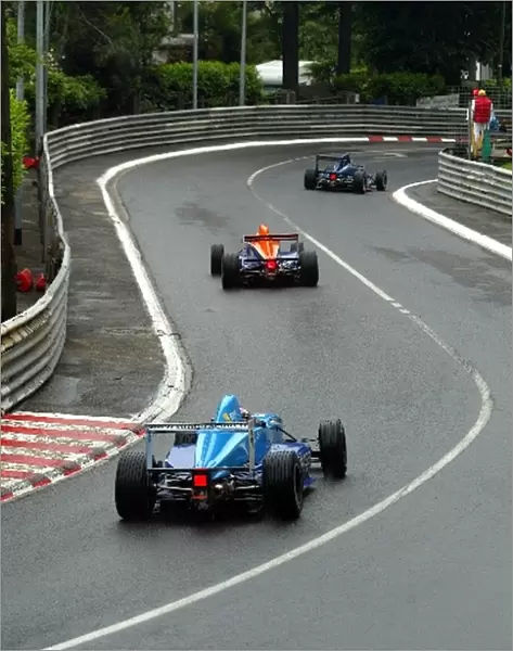 French Formula Renault: Action during the damp practice session