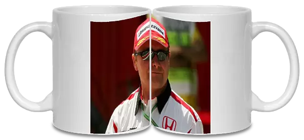 Formula One World Championship: Kevin Lee Chief Operating Officer Super Aguri F1 Team