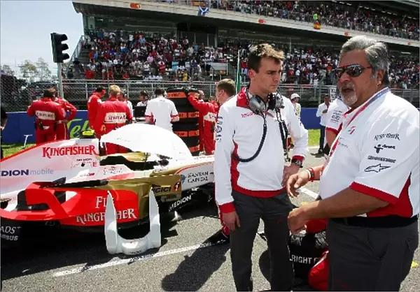 Formula One World Championship: James Key and Vijay Mallya Force India F1 on the grid