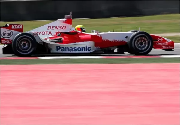 Formula 1 Testing: Ralf Schumacher Toyota TF106