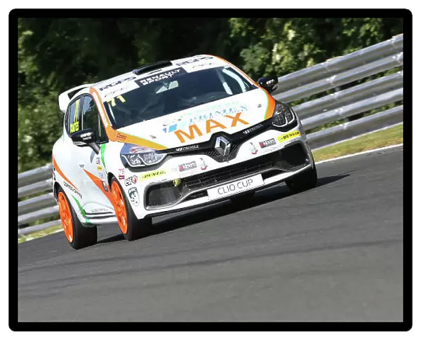 2016 Renault Clio Cup. Oulton Park, Cheshire. 4th-5th June 2016, Max Coates (GBR) Ciceley Motorsport Renault Clio Cup World copyright. Jakob Ebrey / LAT Photographic