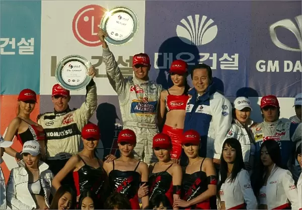 5th F3 Korea Super Prix: The podium L to R, Robert Doornbos Menu, Richard Antinucci Hitech Racing and Nelson Piquet Jnr Hitech Racing