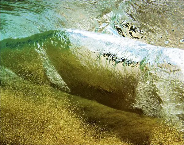 Hawaii, Oahu, Underwater View Of Wave